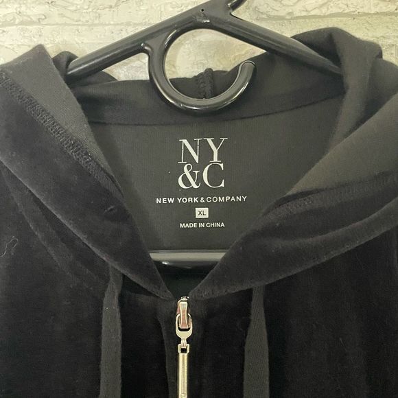 New York & Company Other - NY & Co Velour Black Tracksuit 2-piece set XL